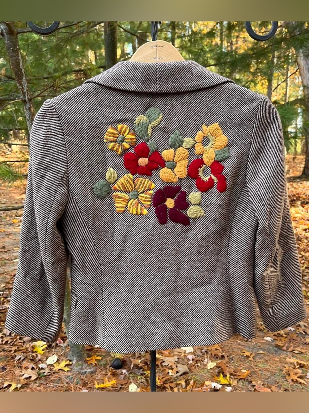 Y2K Sultanna Frantsuzova Russian Designer Embroidered Wool Fitted Blazer Jacket